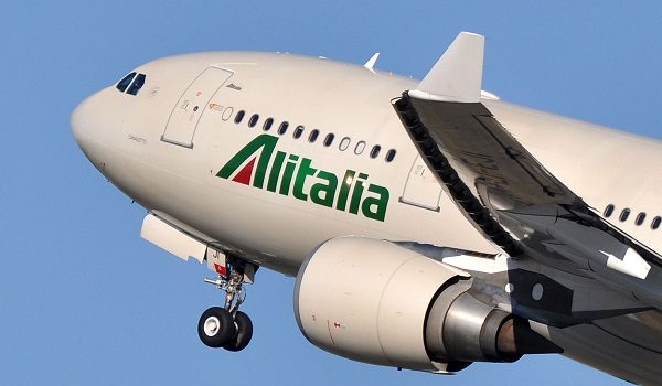 incontro tra commissari e sindacati per Alitalia