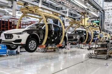 Stellantis, a Pomigliano d’Arco sospesa la produzione