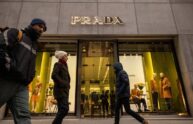 Prada vicina ad acquistare Versace?