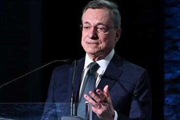 Mario Draghi, non per forza IA causa di disoccupazione di massa